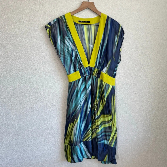 7. Black Halo Womens Size 6 Abstrack Silk Blend Artsy Midi Dress Deep Vneck Boho - Picture 1 of 10